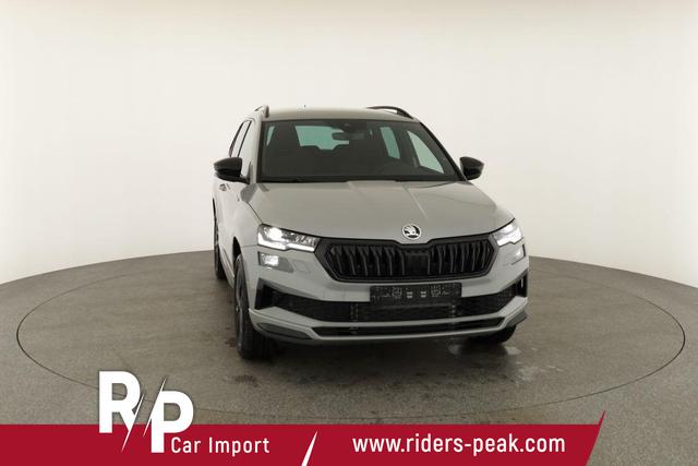 Skoda Karoq Sportline 1.5 TSI DSG Sportline, AHK, Navi, CANTON, Matrix, AreaView, Side, Kamera, el. Klappe, FS-beheizbar 