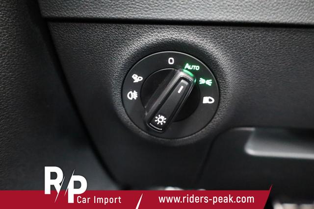 Skoda Karoq Sportline 1.5 TSI DSG Sportline, Pano, AHK, Navi, Matrix, AreaView, Side, FS-beheizbar, Winter, 19-Zoll 