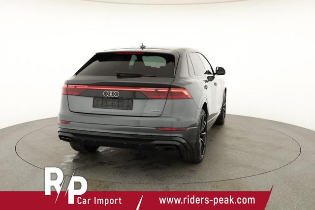 Audi Q8 50 TDI quattro qu S-LINE, Standheizung, HuD, Luft, Pano, B&O, 23-Zoll, AHK, Leder, AreaView, Optik schwarz 