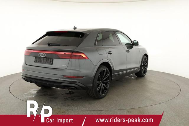 Audi Q8 50 TDI quattro qu S-LINE, Standheizung, HuD, Luft, Pano, B&O, 23-Zoll, AHK, Leder, AreaView, Optik schwarz 