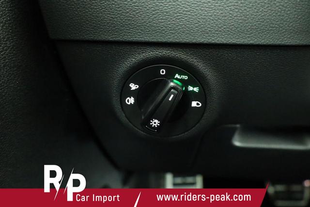 Skoda Karoq Sportline 4x4 2.0 TDI DSG Sportline, Pano, AHK, Navi, Matrix, AreaView, Side, Kamera, el. Klappe, FS-beheizbar, Winter 