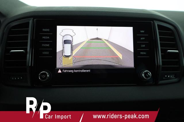 Skoda Karoq Sportline 1.5 TSI DSG Sportline, AHK, Navi, Matrix, Kamera, el. Klappe, 5-J. Garantie 