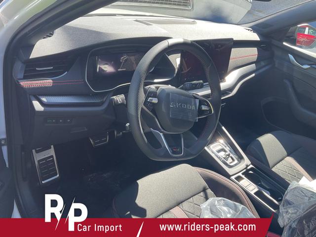 Skoda Octavia Combi - 2.0 TSI 195 kW RS DSG, AHK, Navi, Matrix, Side, Winter, 5 J.-Garantie