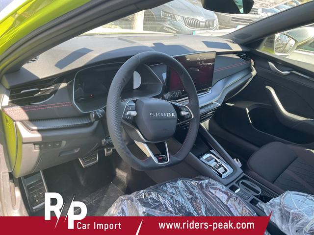 Skoda Octavia Combi - 2.0 TSI 195 kW RS DSG, Standheizung, AHK, Navi, Matrix, Side, Winter, 5 J.-Garantie