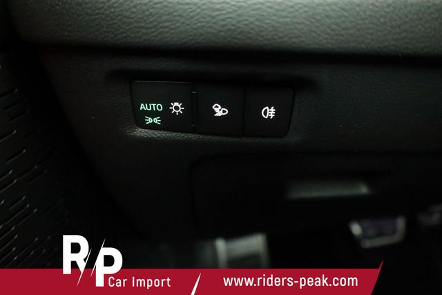 Skoda Octavia Combi 2.0 TSI 195 kW RS DSG, AHK, Navi, Matrix, Side, Winter, 5 J.-Garantie 