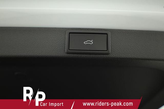 Skoda Octavia Combi 2.0 TSI 195 kW RS DSG, AHK, Navi, Matrix, Side, Winter, 5 J.-Garantie 