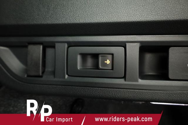 Skoda Octavia Combi 2.0 TSI 195 kW RS DSG, AHK, Navi, Matrix, Side, Winter, 5 J.-Garantie 