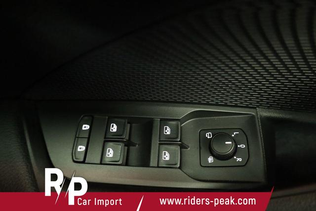 Skoda Octavia Combi 2.0 TSI 195 kW RS DSG, Pano, AHK, Navi, Matrix, Side, Winter, 5 J.-Garantie 