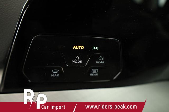 Volkswagen Golf Variant LIFE VIII 2.0 TDI DSG Life, AHK, easyOpen, Kamera, 3-J Garantie 