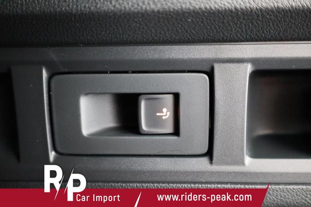 Skoda Octavia Combi 2.0 TSI 195 kW RS DSG, Pano, Standheizung, AHK, Navi, Matrix, Canton, Side, Winter, 5 J.-Garantie 