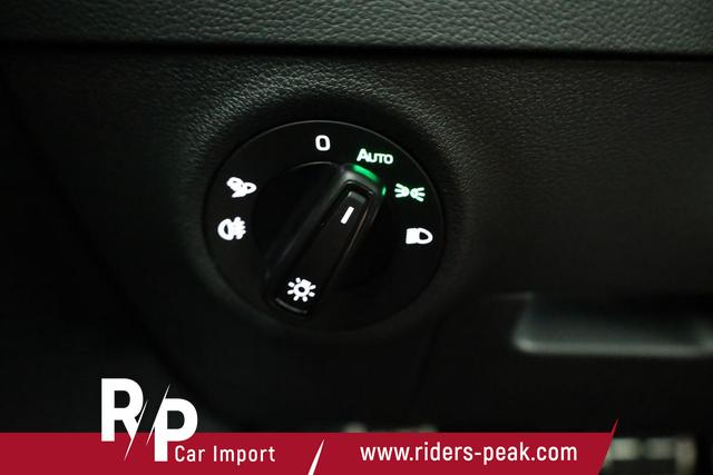 Skoda Karoq Sportline 4x4 2.0 TSI DSG Sportline, Pano, AHK, Navi, Matrix, Side, Winter, 5 J.-Garantie 