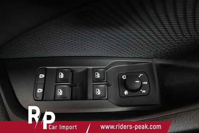 Skoda Octavia Combi 2.0 TSI 195 kW RS DSG, Pano, Standheizung, AHK, Navi, Matrix, Sound, Side, Winter, 5 J.-Garantie 