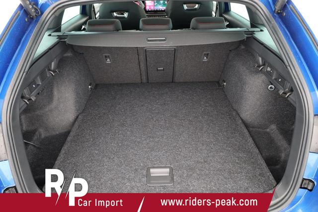 Skoda Octavia Combi 2.0 TSI 195 kW RS DSG, Pano, Standheizung, AHK, Navi, Matrix, Canton, Side, Winter, 5 J.-Garantie 