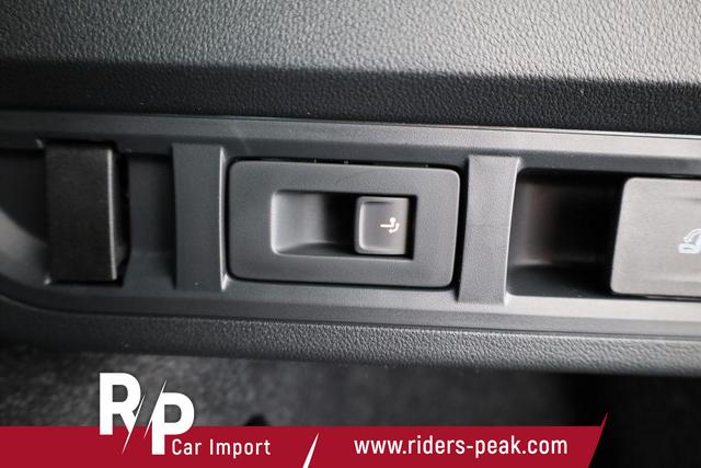 Skoda Octavia Combi 2.0 TSI 195 kW RS DSG, Pano, Standheizung, AHK, Navi, Matrix, Canton, Side, Winter, 5 J.-Garantie 