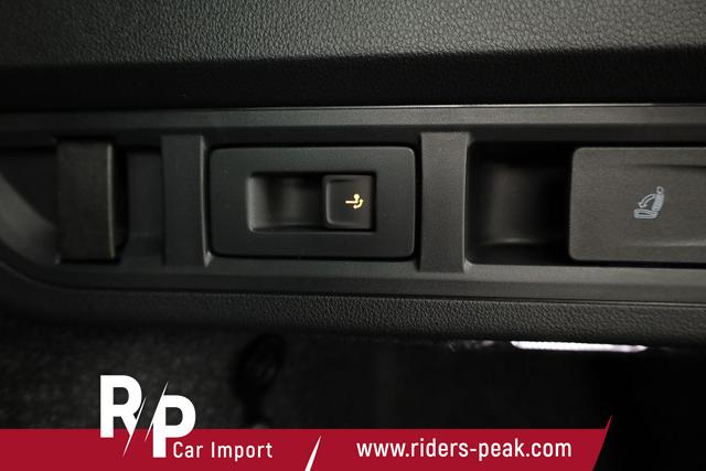 Skoda Octavia Combi 2.0 TSI 195 kW RS DSG, AHK, Navi, Matrix, Canton, Side, Winter, 5 J.-Garantie 