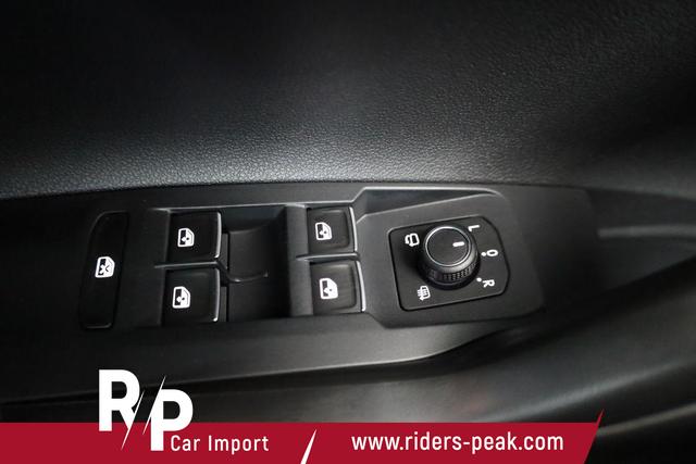 Volkswagen Taigo R-Line 1.5 TSI DSG R-LINE, AHK, Navi, IQ.Light, Kamera, ACC, Winter 