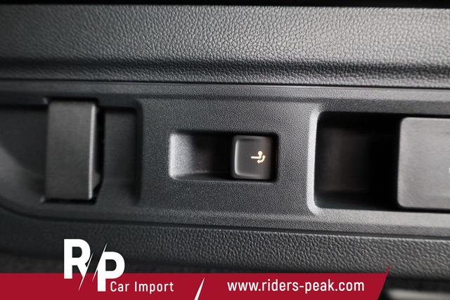 Volkswagen Passat Variant 2.0 TDI 142 kW 4Motion R-Line DSG 4M R-LINE, Pano, AHK, IQ.Light, HUD, 19-Zoll, AreaView, Navi, Side 