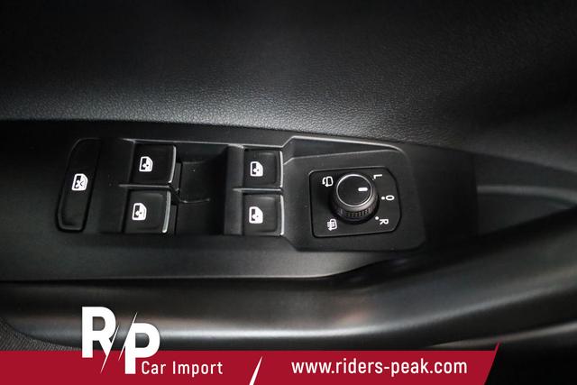 Volkswagen Taigo R-Line 1.5 TSI DSG R-Line, Pano. Navi, AHK, Matrix, Kamera, ACC, Winter, 4 J.-Garantie 