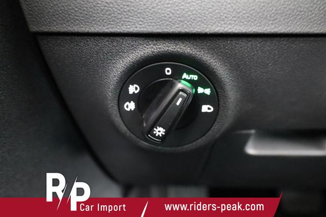 Skoda Karoq Selection 1.5 TSI DSG Selection, AHK, LED, Kamera, Winter, el. Klappe, Ladeboden, 4 J.-Garantie 