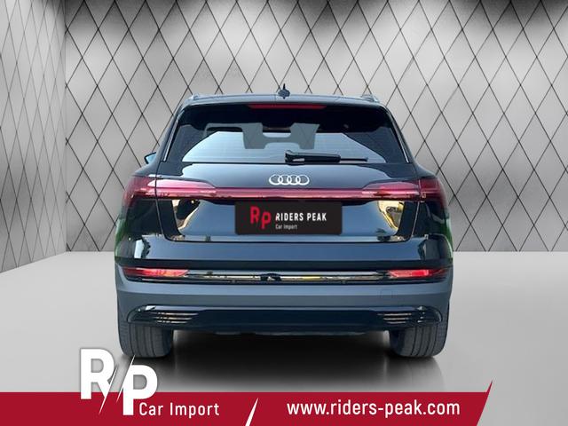 Audi Q8 e-tron 55 quattro Business 