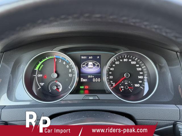 Volkswagen e-Golf 136 PS/W&auml;rmepumpe/19" Alu S.+17" W./HU+AU NEU/52.000 km/TOP Zustand!!! 