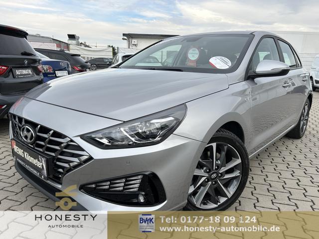 Hyundai i30 - 1.0 T-GDI Trend Mild-Hybrid*GARANTIE*EURO 6*REIFENDRUCK-START/STOP AUTOMATIK*RÜCKFAHRKAMERA*APPLE-CAR-PLAY*ANDROID AUTO*SPURHALTEASSISTENT*FREISREPCHEINRICHTUNG*TEMPOMAT*USB*AUX-IN*6 GANG*SITZHEIZUNG*DRIVE MODE*LENKRAD BEHEIZBAR*ABS*ESC*DAB*OPF*