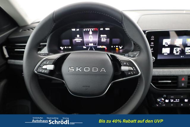 Skoda Kamiq Selection 1.5 TSI Selection, AHK, LED, Kamera, Ladeboden 