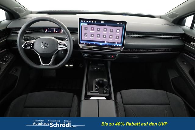 Volkswagen ID.7 Pro 210 kW Black, HuD, IQ.Light, IQ.Drive, AreaView, Side, 20-Zoll 