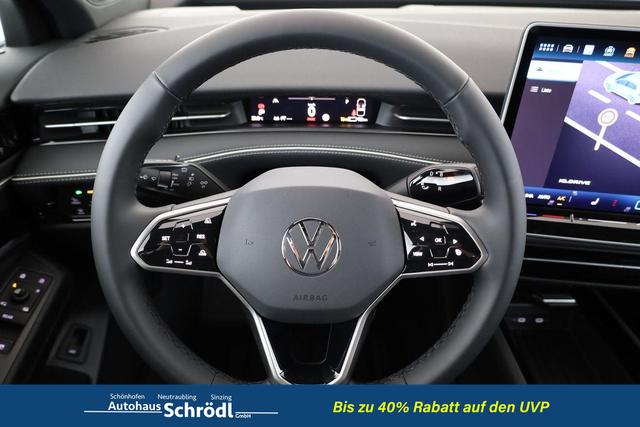 Volkswagen ID.7 Tourer Pro 210 kW Black, HuD, IQ.Light, IQ.Drive, AreaView, Side, 20-Zoll 
