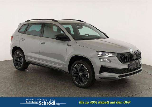 Skoda Karoq - Sportline 1.5 TSI DSG Sportline, Pano, AHK, Navi, CANTON, Matrix, AreaView, Side, el. Klappe, FS-beheizbar, 5 J.-Garantie