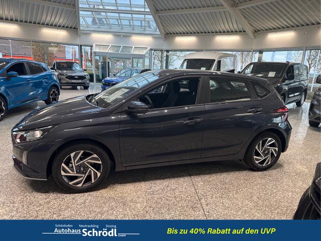 Hyundai / i20 / Grau / / / i20 1.2i WAVE + WINTER