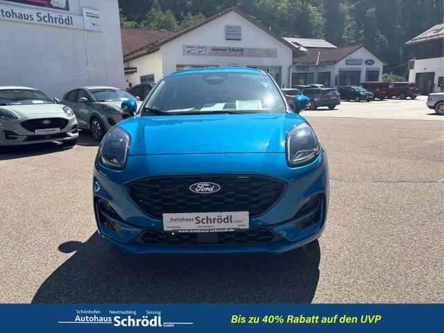 Ford / Puma / Blau / / / 