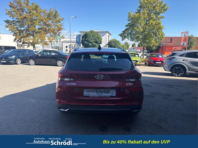 Hyundai / i30 Kombi / Rot / / / 1.6 T-GDI DCT, Navi, Kamera, 16-Zoll, 5 J.-Garantie