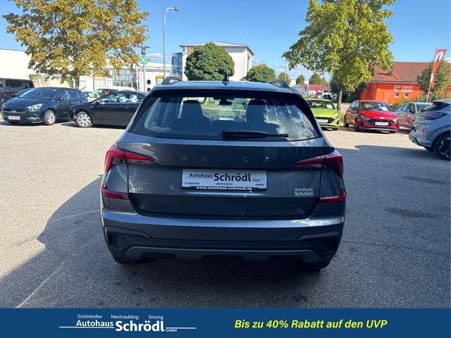 Skoda / Kamiq / Grau / / / 1.0 TSI DSG Selection, AHK, LED, Kamera, 16-Zoll, 4 J.-Garantie