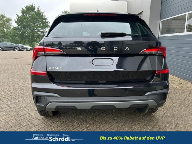 Skoda Kamiq 1.0 TSI 115PS DSG Selection Matrix-LED Sitzheizung Garantieverl&auml;ngerung Klimaautomatik Parksensoren Skoda-Radio drahtlos Apple CarPlay + Android Auto Digital Cockpit Tempomat abg.Scheiben 