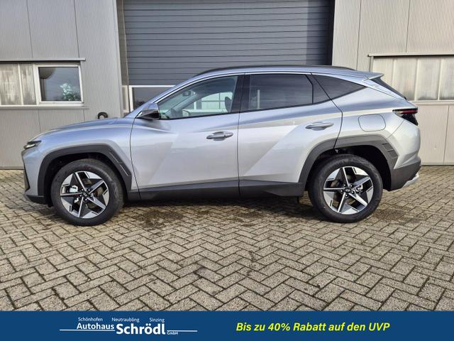 Hyundai TUCSON Trend 1.6 T-GDI 150PS Automatik TZ 2026 Teil-Leder Sitzheizung v+h Lenkradheizung Klimaautomatik Navi Touchscreen DAB+ Apple CarPlay + Android Auto PDC R&uuml;ckf.-Kamera Matrix-LED-Scheinw. 