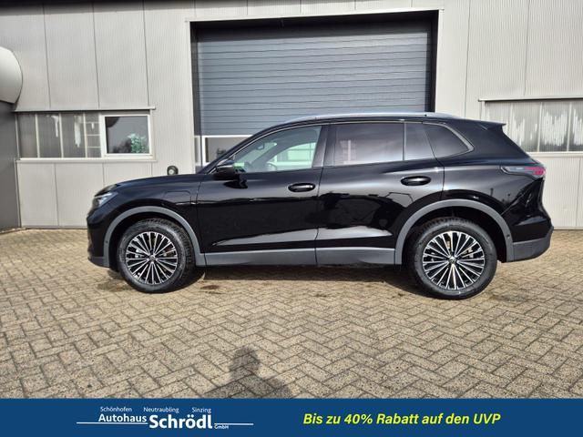 Volkswagen Tiguan Life 1,5 l eHybrid OPF 204PS DSG Design Paket "Dark" LED-Plus-Scheinw. elektr. Heckklappe Sitzheizung v+h Lenkradheizung Frontscheibe beheizb. R&uuml;ckf.Kamera Klimaautomatik VW-Radio Bluetooth wireless Apple CarPlay + Android Auto PDC ACC 2xKeyl 