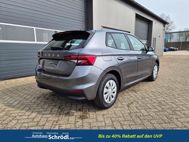 Skoda Fabia 1.0 TSI 95PS Selection 5-t&uuml;rig R&uuml;ckf.Kamera Parksensoren Sitzheizung Multifunktionslenkrad Klima Skoda-Radio Bluetooth Touchscreen Tempomat Nebelsch. Apple CarPlay + Android Auto 