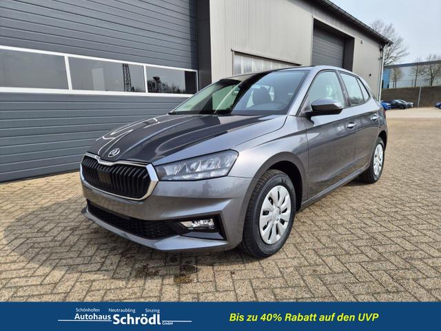 Skoda Fabia 1.0 TSI 95PS Selection 5-t&uuml;rig R&uuml;ckf.Kamera Parksensoren Sitzheizung Multifunktionslenkrad Klima Skoda-Radio Bluetooth Touchscreen Tempomat Nebelsch. Apple CarPlay + Android Auto 