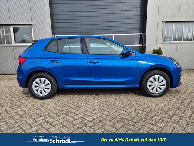 Skoda Fabia 1.0 TSI 95PS Selection 5-t&uuml;rig R&uuml;ckf.Kamera Parksensoren Sitzheizung Multifunktionslenkrad Klima Skoda-Radio Bluetooth Touchscreen Tempomat Nebelsch. Apple CarPlay + Android Auto 