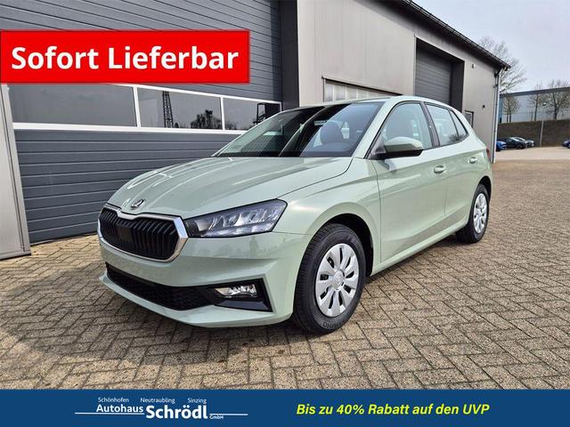Skoda Fabia - 1.0 TSI 95PS Selection 5-t&uuml;rig R&uuml;ckf.Kamera Parksensoren Sitzheizung Multifunktionslenkrad Klima Skoda-Radio Bluetooth Touchscreen Tempomat Nebelsch. Apple CarPlay + Android Auto