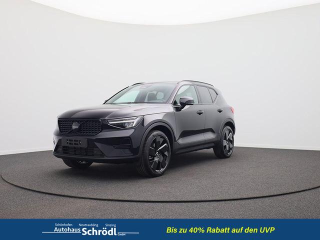 Volvo XC40 - 2.0 Black Edition Plus B4 Mild-Hybrid 197PS Automatik elektr. PanoDach R&uuml;ckf.Kamera PDC v+h ACC el.Heckklappe Harman/Kardon-Sound Klimaautomatik Sitzheizung Lenkradheizung Apple CarPlay Android Auto 20-LM