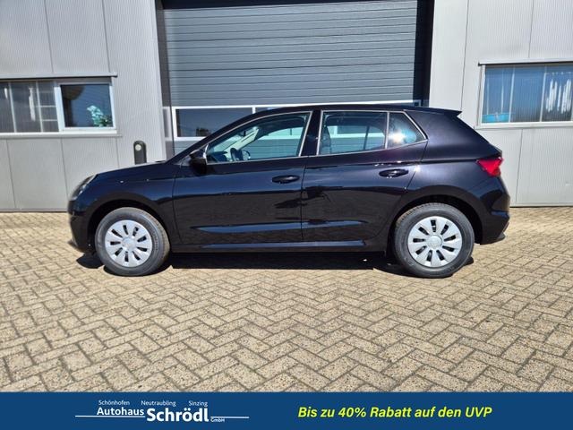 Skoda Fabia 1.0 TSI 95PS Selection 5-t&uuml;rig R&uuml;ckf.Kamera Parksensoren Sitzheizung Multifunktionslenkrad Klima Skoda-Radio Bluetooth Touchscreen Tempomat Nebelsch. Apple CarPlay + Android Auto 