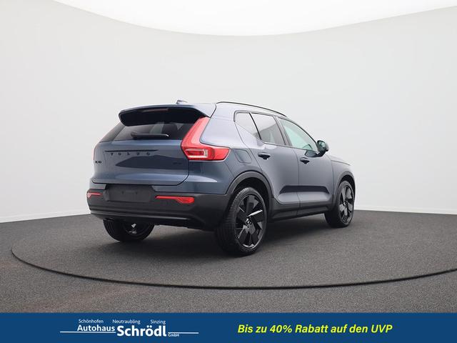 Volvo XC40 2.0 Black Edition Plus B4 Mild-Hybrid 197PS Automatik elektr. PanoDach R&uuml;ckf.Kamera PDC v+h ACC el.Heckklappe Harman/Kardon-Sound Klimaautomatik Sitzheizung Lenkradheizung Apple CarPlay Android Auto 20-LM 