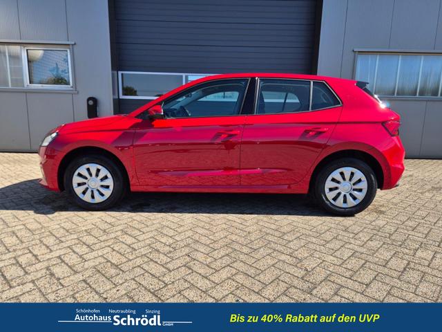 Skoda Fabia 1.0 TSI 95PS Selection 5-t&uuml;rig R&uuml;ckf.Kamera Parksensoren Sitzheizung Multifunktionslenkrad Klima Skoda-Radio Bluetooth Touchscreen Tempomat Nebelsch. Apple CarPlay + Android Auto 