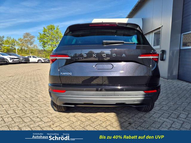 Skoda Karoq 1.5 TSI 150PS DSG Selection AHK Klimaautomatik Sitzheizung Lenkradheizung ACC PDC v+h R&uuml;ckf.Kamera abg.Scheiben Apple CarPlay Android Auto 17"LM 