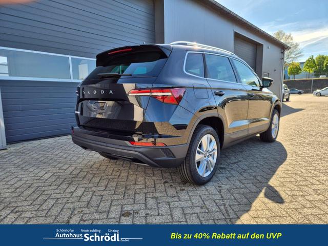Skoda Karoq 1.5 TSI 150PS DSG Selection AHK Klimaautomatik Sitzheizung Lenkradheizung ACC PDC v+h R&uuml;ckf.Kamera abg.Scheiben Apple CarPlay Android Auto 17"LM 