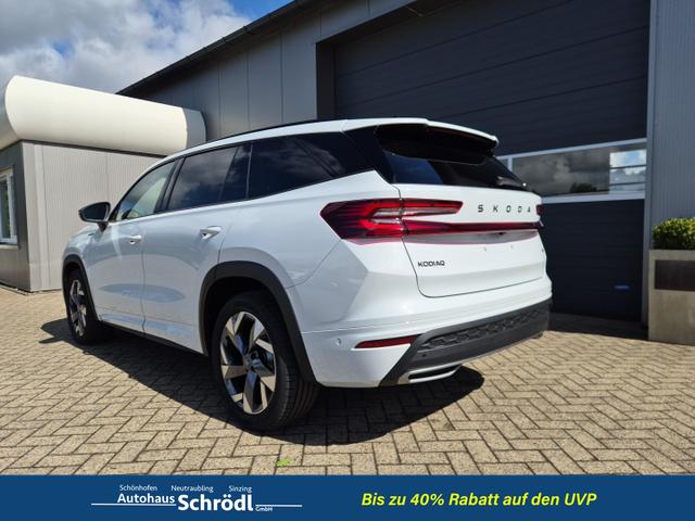 Skoda Kodiaq Sportline 1.5 TSI 204PS PHEV DSG schwenkb. AHK elektr. PanoDach HUD Alcantara PDC v+h 360&deg;Kamera CANTON Sound Klimaautomatik Sitzheizung Lenkradheizung Navi Apple CarPlay Android Auto 2xKeyless 19"LM vollelektr. Reichweite 116KM 