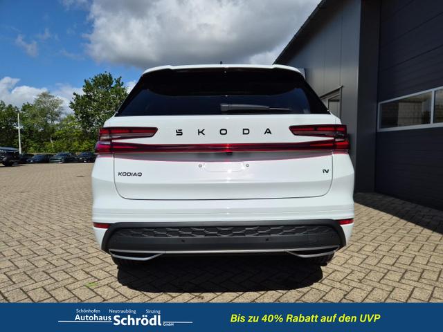 Skoda Kodiaq Sportline 1.5 TSI 204PS PHEV DSG schwenkb. AHK elektr. PanoDach HUD Alcantara PDC v+h 360&deg;Kamera CANTON Sound Klimaautomatik Sitzheizung Lenkradheizung Navi Apple CarPlay Android Auto 2xKeyless 19"LM vollelektr. Reichweite 116KM 