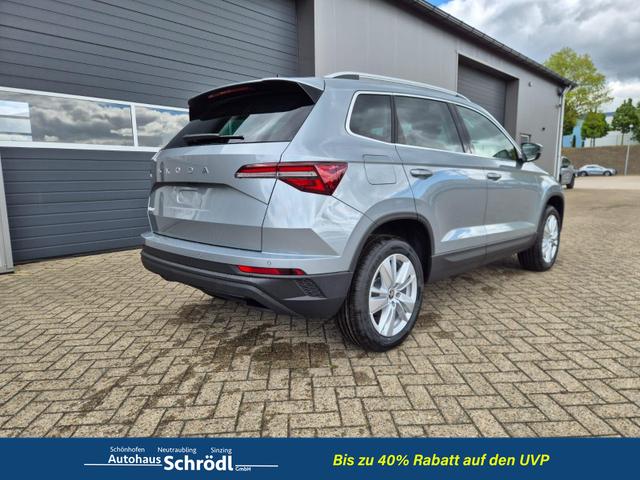 Skoda Karoq 1.5 TSI 150PS DSG Selection AHK Klimaautomatik Sitzheizung Lenkradheizung ACC PDC v+h R&uuml;ckf.Kamera abg.Scheiben Apple CarPlay Android Auto 17"LM 